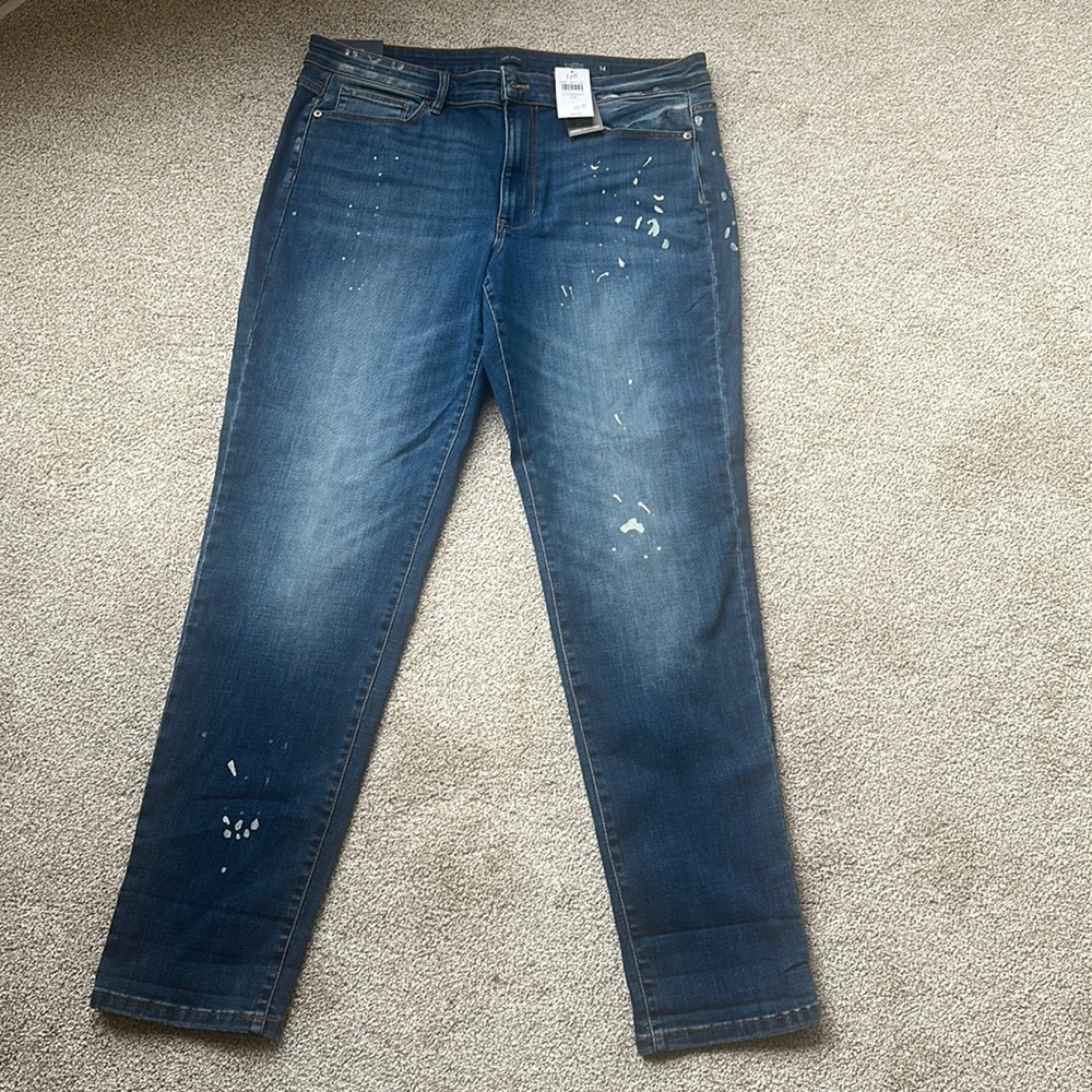 Jill denim Boyfriend straight ankle jeans in size 14.
